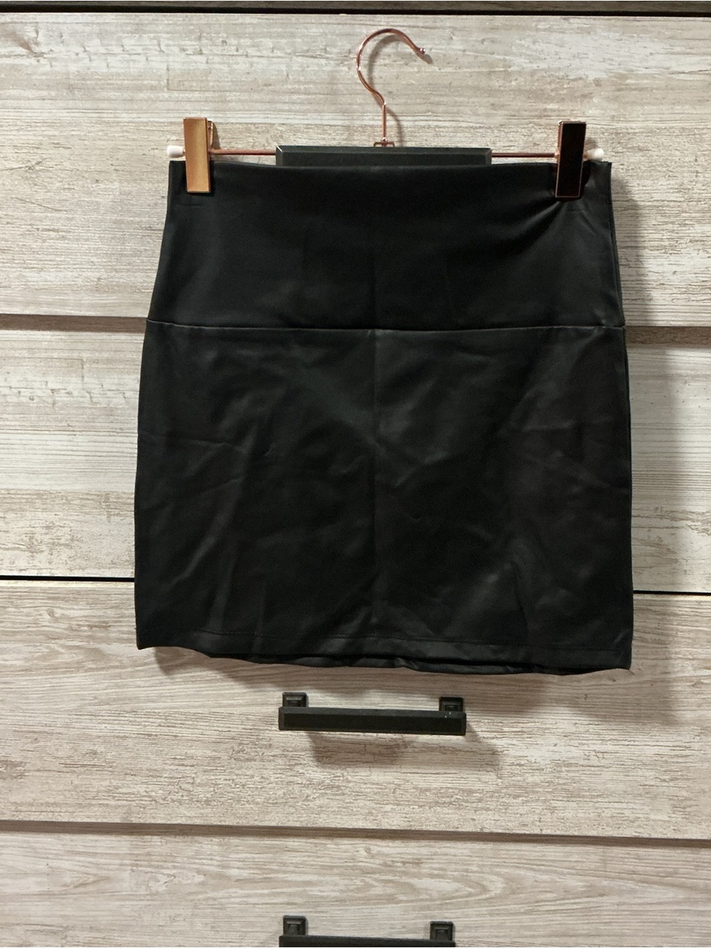 Sleek Black Women's High-Waist Mini Skirt